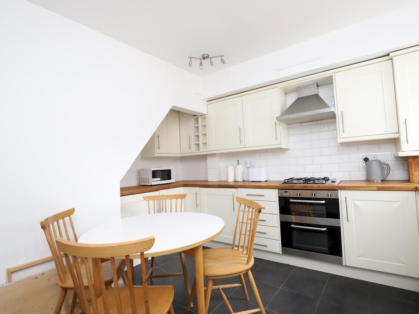 Sunny Victorian 2Br Townhouse Oxford Pass The Keys Exterior foto